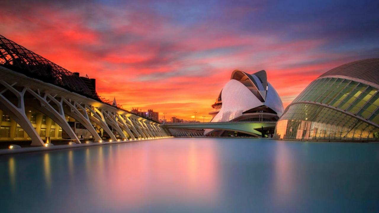 Cool Loft Malvarrosa Beach บาเลนเซีย ภายนอก รูปภาพ